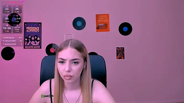 Snapshot of viola_sweet_1 chatting on May 13, 2026, 11:28 am viola sweet 1 online show from May 13, 2026, 11:28 am
