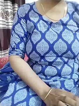 Akhi1000 online show from May 11, 2026, 11:02 pm