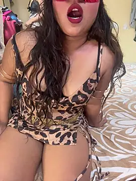 SlutrySiren online show from June 27, 2026, 10:32 am