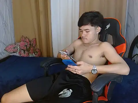 Snapshot of twink_dolores chatting on June 11, 2026, 2:58 pm twink dolores online show from June 11, 2026, 2:58 pm