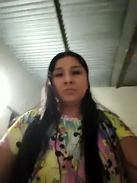 noemy-25 online show from May 12, 2026, 4:20 am