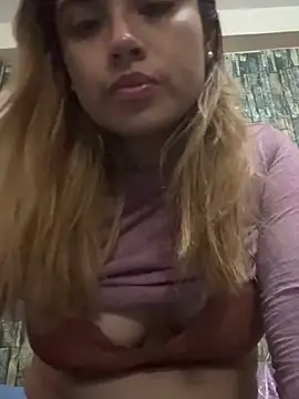 BabyCinnamon1 online show from May 14, 2026, 4:20 am