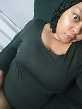 CaramelBBrown online show from May 15, 2026, 11:58 pm
