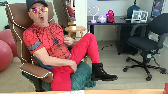 Snapshot of hotdadbod chatting on April 10, 2026, 9:44 pm hotdadbod online show from April 10, 2026, 9:44 pm