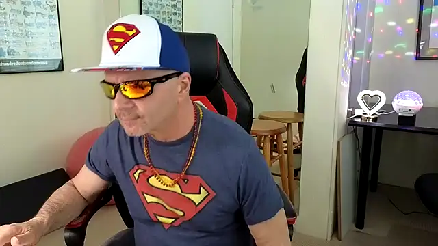 hotdadbod online show from January 13, 2025, 9:31 pm