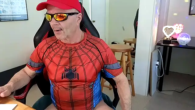 hotdadbod online show from January 23, 2025, 9:39 pm