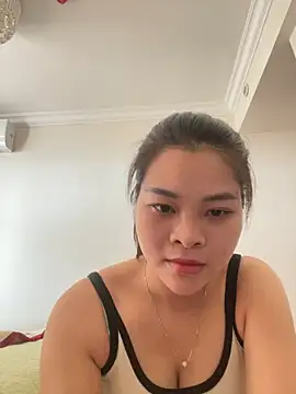Lucky xiao online show from May 13, 2026, 12:28 am