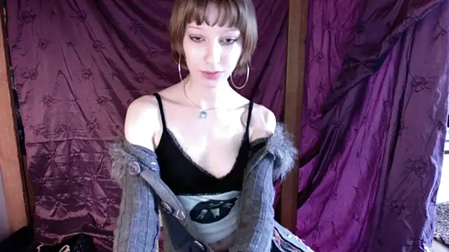 AlexaWetDream online show from May 13, 2026, 12:45 pm