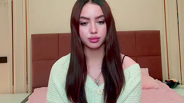 Snapshot of maddie_perezz chatting on May 17, 2026, 6:08 pm maddie perezz online show from May 17, 2026, 6:08 pm
