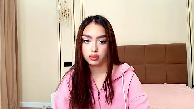 Snapshot of maddie_perezz chatting on June 12, 2026, 6:16 pm maddie perezz online show from June 12, 2026, 6:16 pm
