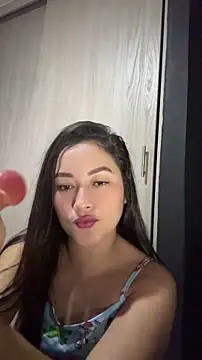 Tatiana123  online show from May 14, 2026, 4:48 pm