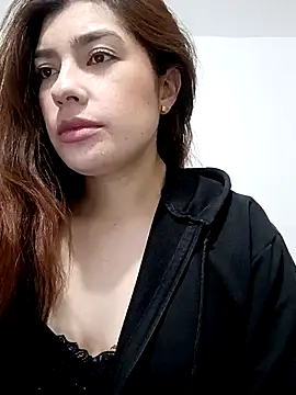 Snapshot of cutetemari chatting on June 8, 2026, 12:16 am cutetemari online show from June 8, 2026, 12:16 am