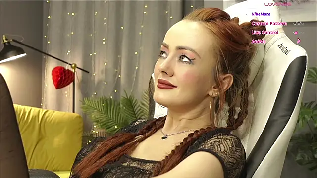 Snapshot of Megany chatting on June 2, 2026, 2:33 am Megany online show from June 2, 2026, 2:33 am