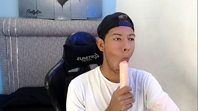 Taylerr 18 online show from June 1, 2026, 12:16 pm