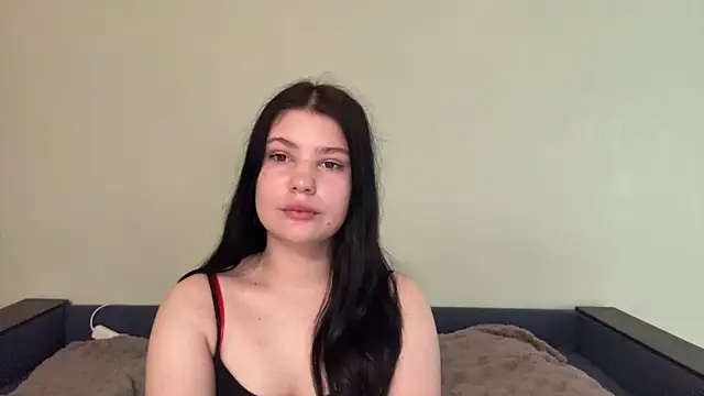 Snapshot of Princess_Shy_ chatting on May 15, 2026, 7:17 am Princess Shy online show from May 15, 2026, 7:17 am