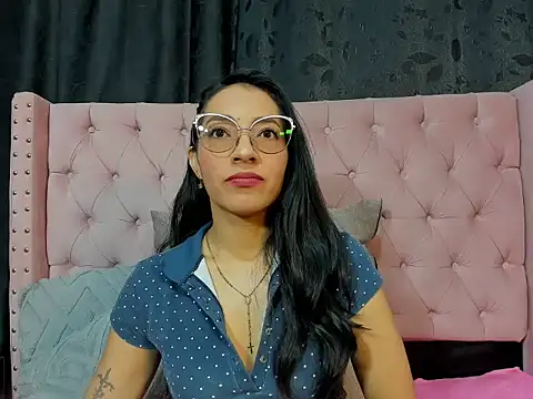 Feetfeticheh online show from June 10, 2026, 1:34 pm