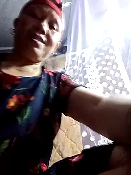 zanalove online show from May 15, 2026, 12:47 pm