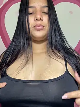 Snapshot of sara_alejandra chatting on May 18, 2026, 12:22 am sara alejandra online show from May 18, 2026, 12:22 am