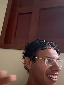 gabrielsalu online show from May 14, 2026, 6:16 pm