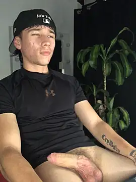 Snapshot of Salvatore_angelo chatting on May 28, 2026, 3:25 am Salvatore angelo online show from May 28, 2026, 3:25 am