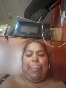 Snapshot of Megansquirt69 chatting on June 14, 2026, 8:10 pm Megansquirt69 online show from June 14, 2026, 8:10 pm