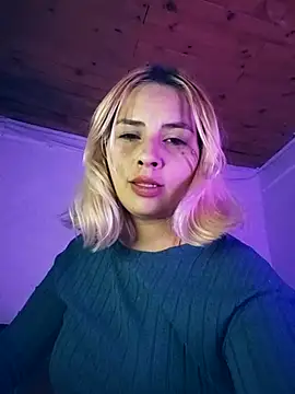 Snapshot of samyMoney chatting on June 21, 2026, 2:39 am samyMoney online show from June 21, 2026, 2:39 am