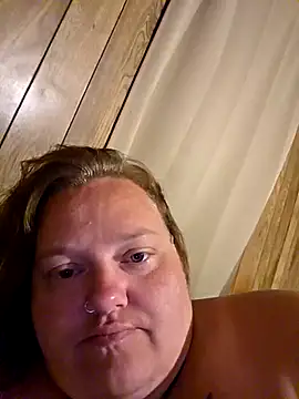 subbybabygirl696985 online show from May 19, 2026, 1:32 am