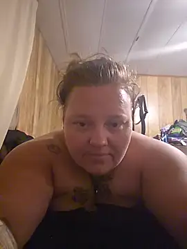 subbybabygirl696985 online show from June 15, 2026, 1:06 am