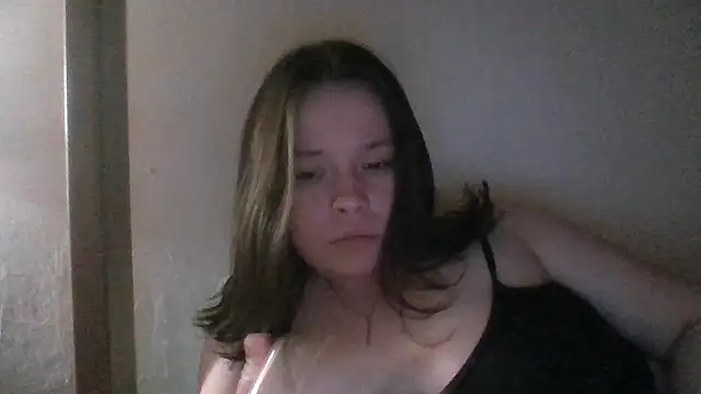 Snapshot of RiaLowelyt chatting on May 25, 2026, 11:25 pm RiaLowelyt online show from May 25, 2026, 11:25 pm