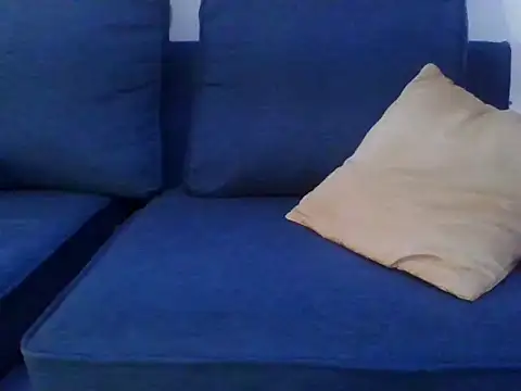 Snapshot of sweetmelanine_ chatting on May 18, 2026, 7:18 pm sweetmelanine online show from May 18, 2026, 7:18 pm
