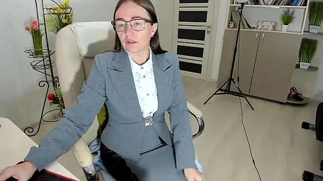 Vika73 online show from December 19, 2025, 7:00 am