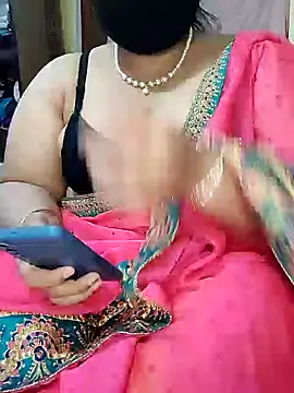 Snapshot of shaik35f chatting on June 19, 2026, 6:03 pm shaik35f online show from June 19, 2026, 6:03 pm