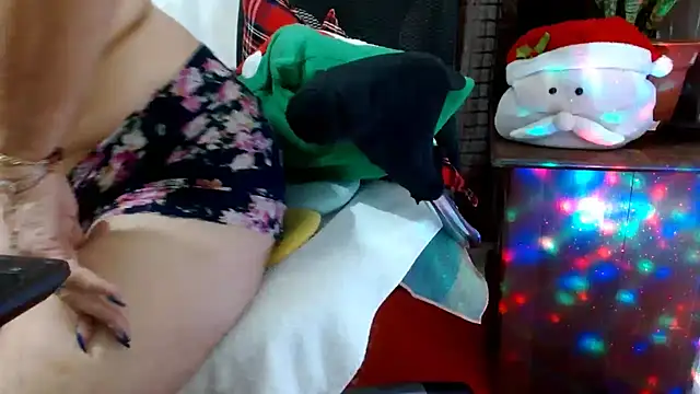 jenny milf69 online show from November 12, 2025, 2:10 pm