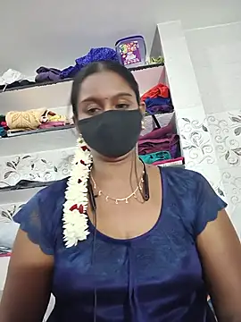 Snapshot of madhushree143 chatting on July 22, 2026, 5:26 pm madhushree143 online show from July 22, 2026, 5:26 pm