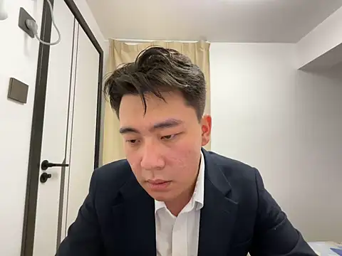 ZhouZhou 6 online show from May 26, 2026, 8:34 am