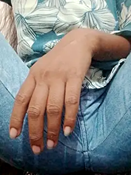 Snapshot of AnjuSharma23 chatting on May 19, 2026, 12:01 pm AnjuSharma23 online show from May 19, 2026, 12:01 pm