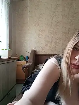 Snapshot of -baby_eva- chatting on May 19, 2026, 6:53 am -baby eva- online show from May 19, 2026, 6:53 am
