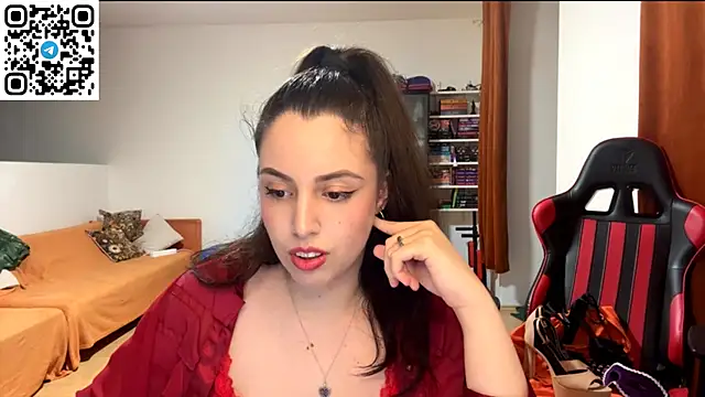 Snapshot of SweetFenomen67 chatting on June 9, 2026, 7:04 pm SweetFenomen67 online show from June 9, 2026, 7:04 pm