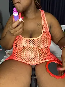 BIGMAMA011 online show from July 28, 2026, 9:36 pm