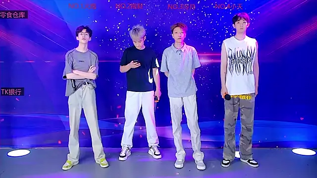 Snapshot of Miracle-001 chatting on May 20, 2026, 11:29 am Miracle-001 online show from May 20, 2026, 11:29 am
