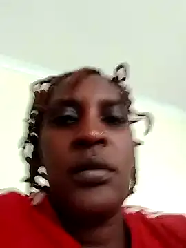 Snapshot of Queeny12 chatting on June 23, 2026, 11:08 am Queeny12 online show from June 23, 2026, 11:08 am