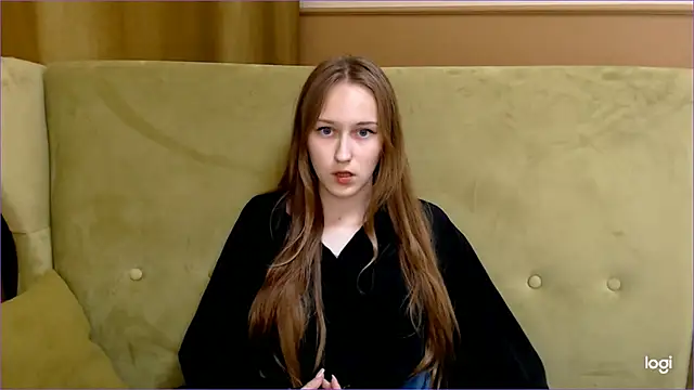 Calista Everleig online show from May 20, 2026, 10:12 am