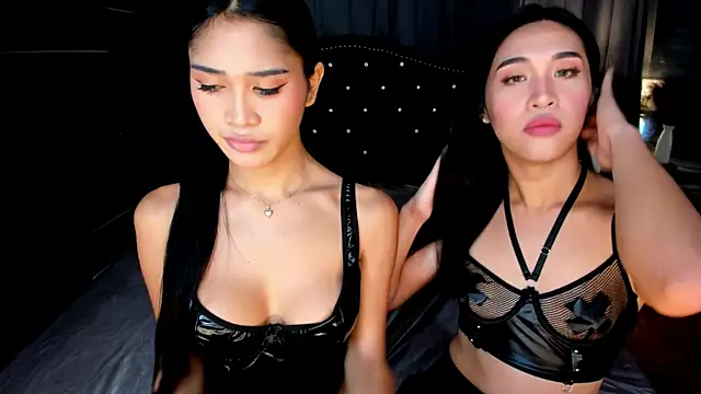 cleoCalixta online show from July 28, 2026, 1:13 am