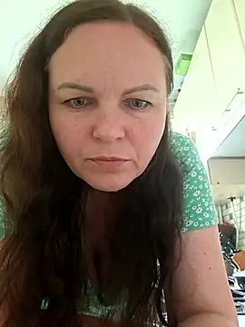 Snapshot of Meri_a chatting on May 20, 2026, 12:46 pm Meri a online show from May 20, 2026, 12:46 pm