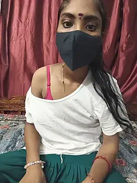 Snapshot of reshma124 chatting on June 12, 2026, 9:40 am reshma124 online show from June 12, 2026, 9:40 am