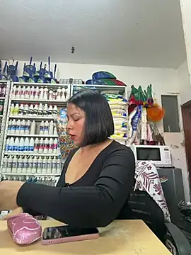 Snapshot of ISABELLA__LUNA chatting on June 23, 2026, 1:42 pm ISABELLA LUNA online show from June 23, 2026, 1:42 pm
