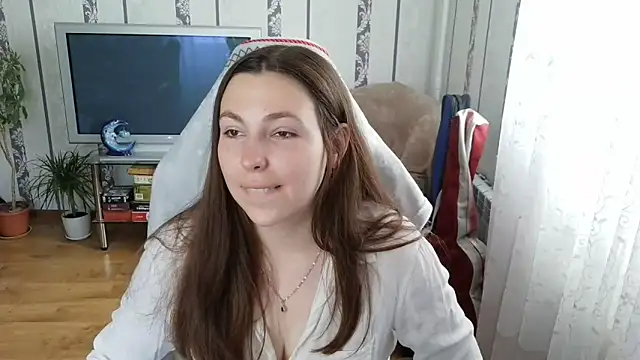 Lexy Flower New online show from June 8, 2026, 11:55 am