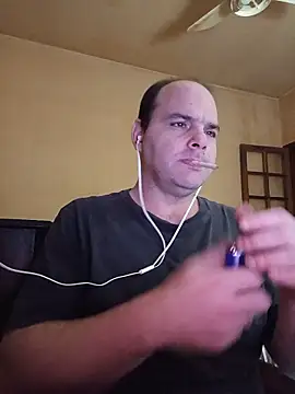 Safado700 online show from June 10, 2026, 4:03 am