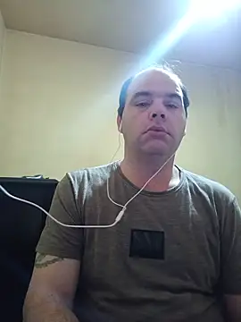 Safado700 online show from July 8, 2026, 2:13 am