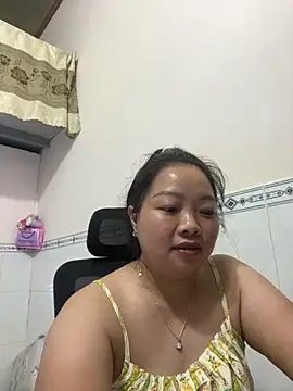 Snapshot of Nangchubi chatting on May 22, 2026, 3:43 pm Nangchubi online show from May 22, 2026, 3:43 pm